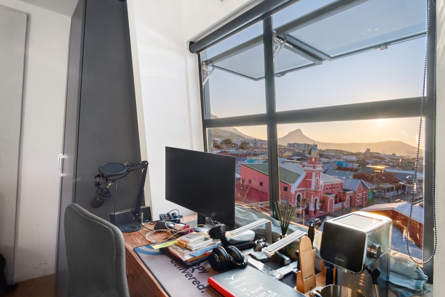 1 Bedroom Property for Sale in Observatory Western Cape
